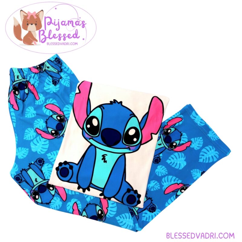 Pijama de Stitch en piel de durazno